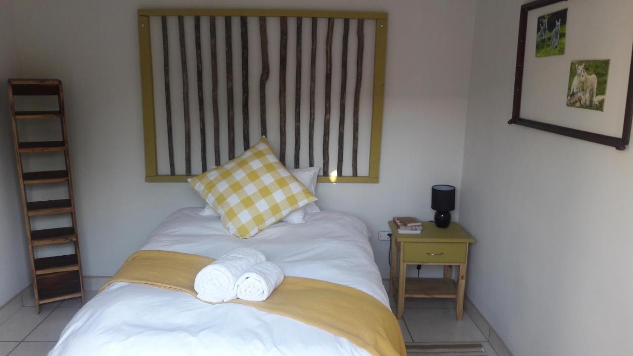 Die Windpomp Guesthouse Gobabis Exterior photo
